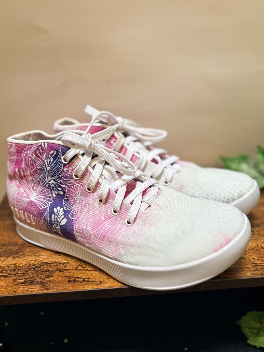 NoBull | Canvas Mid-Top Flat Performance Trainers - W8 M6.5, Mulberry Watercolor